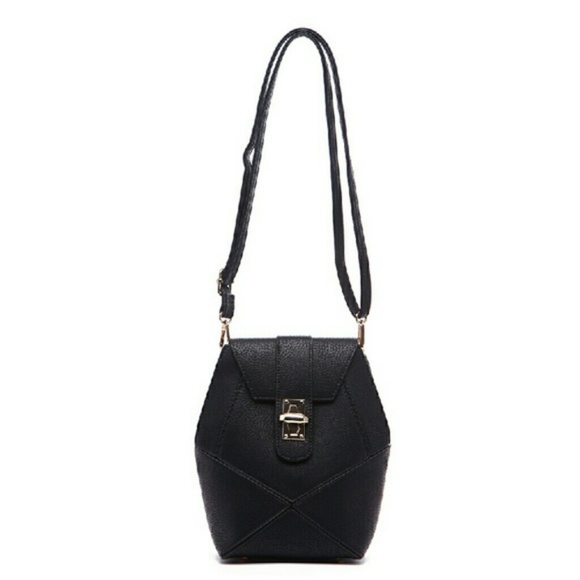 NEW! Pink Haley Frida Front Lock Patch Crossbody - Picture 4 of 6